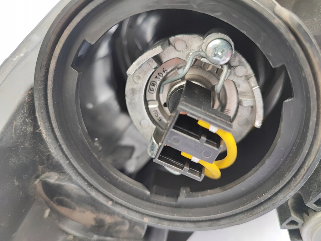Frontscheinwerfer Kia Sportage UL25A0755001130401 LED Rechts oder Links SCH9042156109ha