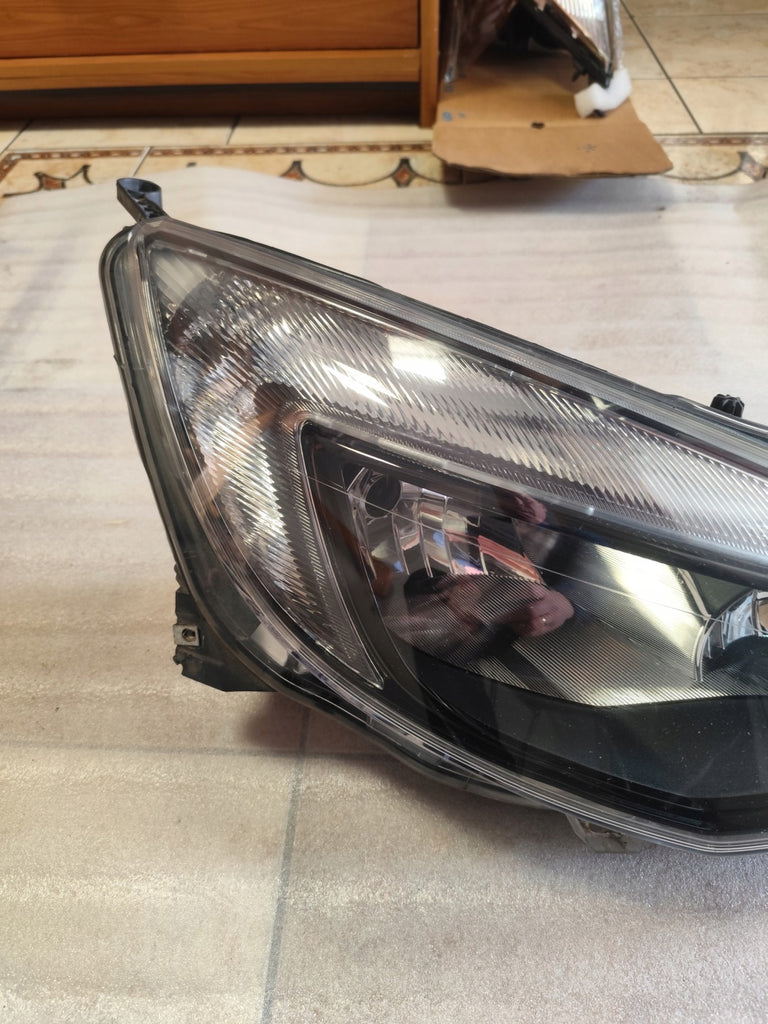 Frontscheinwerfer Opel Astra J 13371596 Rechts Scheinwerfer Headlight SCH7621158269ph