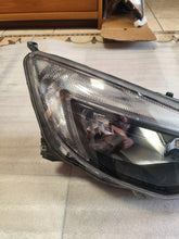 Load image into Gallery viewer, Frontscheinwerfer Opel Astra J 13371596 Rechts Scheinwerfer Headlight SCH7621158269ph