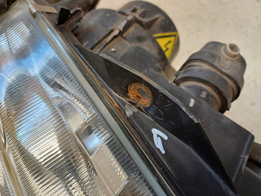 Frontscheinwerfer Renault Espace III Xenon Rechts Scheinwerfer Headlight SCH9141319324vy