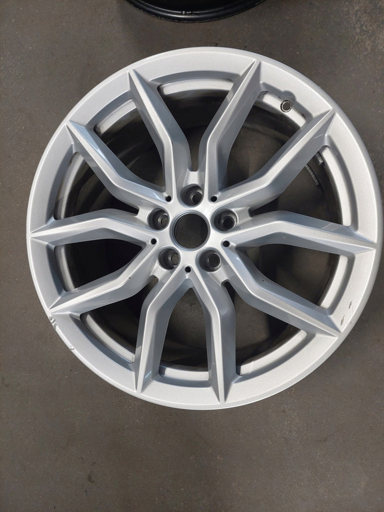 1x Alufelge 19 Zoll 9.0" 5x112 38ET Glanz Silber 6880685 BMW X5 G05 G06 FEL1247963242tr