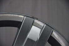 Load image into Gallery viewer, 1x Alufelge 17 Zoll 7.5&quot; 5x112 47ET Glanz Silber A2044015502 Mercedes-Benz W204