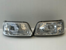 Laden Sie das Bild in den Galerie-Viewer, Frontscheinwerfer VW T5 7H1941015 7H1941016 LED Ein Satz Scheinwerfer Headlight