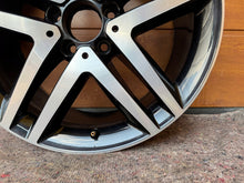 Load image into Gallery viewer, 1x Alufelge 19 Zoll 8.0" 5x112 52ET Glanz Schwarz A4474014500 Mercedes-Benz Vito FEL4146696852eu