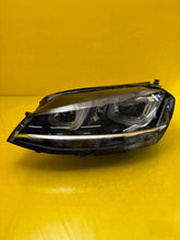 Laden Sie das Bild in den Galerie-Viewer, Frontscheinwerfer VW Golf VII 5G1941033 Xenon Links Scheinwerfer Headlight SCH3223967399qq