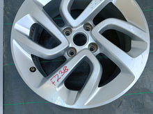 Laden Sie das Bild in den Galerie-Viewer, 1x Alufelge 16 Zoll 6.5&quot; 4x108 20ET 39007897 Opel Crossland Rim Wheel
