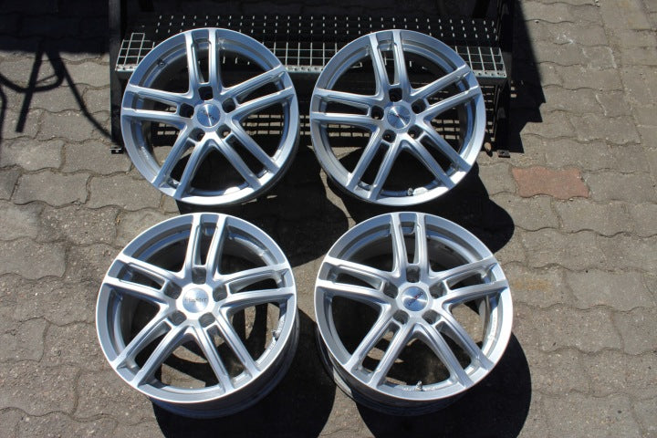 4x Alufelge 17 Zoll 7.0" 5x114.3 50ET Glanz Silber KBA-51743- Hyundai I Z FEL4641997346iw