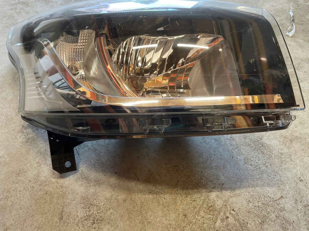 Frontscheinwerfer Renault Trafic 1EE011410-421 Rechts Scheinwerfer Headlight