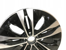 Laden Sie das Bild in den Galerie-Viewer, 1x Alufelge 18 Zoll 8.5&quot; 5x112 52ET A2064015200 Mercedes-Benz C-Class Rim Wheel