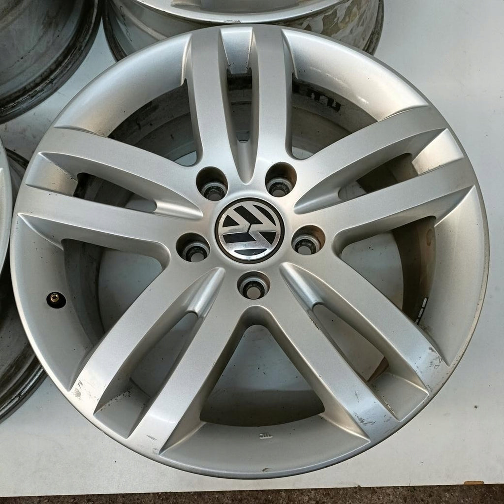4x Alufelge 18 Zoll 8.5" 5x130 58ET Glanz Silber 5JX18H2ET58 Audi Q7 Touareg FEL4600569124sq