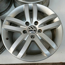 Laden Sie das Bild in den Galerie-Viewer, 4x Alufelge 18 Zoll 8.5" 5x130 58ET Glanz Silber 5JX18H2ET58 Audi Q7 Touareg FEL4600569124sq