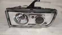 Laden Sie das Bild in den Galerie-Viewer, Frontscheinwerfer Mercedes-Benz A9408200961 Links Scheinwerfer Headlight