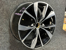 Laden Sie das Bild in den Galerie-Viewer, 1x Alufelge 19 Zoll 2GA601025AK VW Golf Rim Wheel FEL6360058248qs