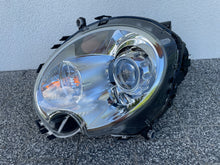 Load image into Gallery viewer, Frontscheinwerfer BMW Mini R57 R55 R56 85122000 Links Scheinwerfer Headlight SCH3872003683sw