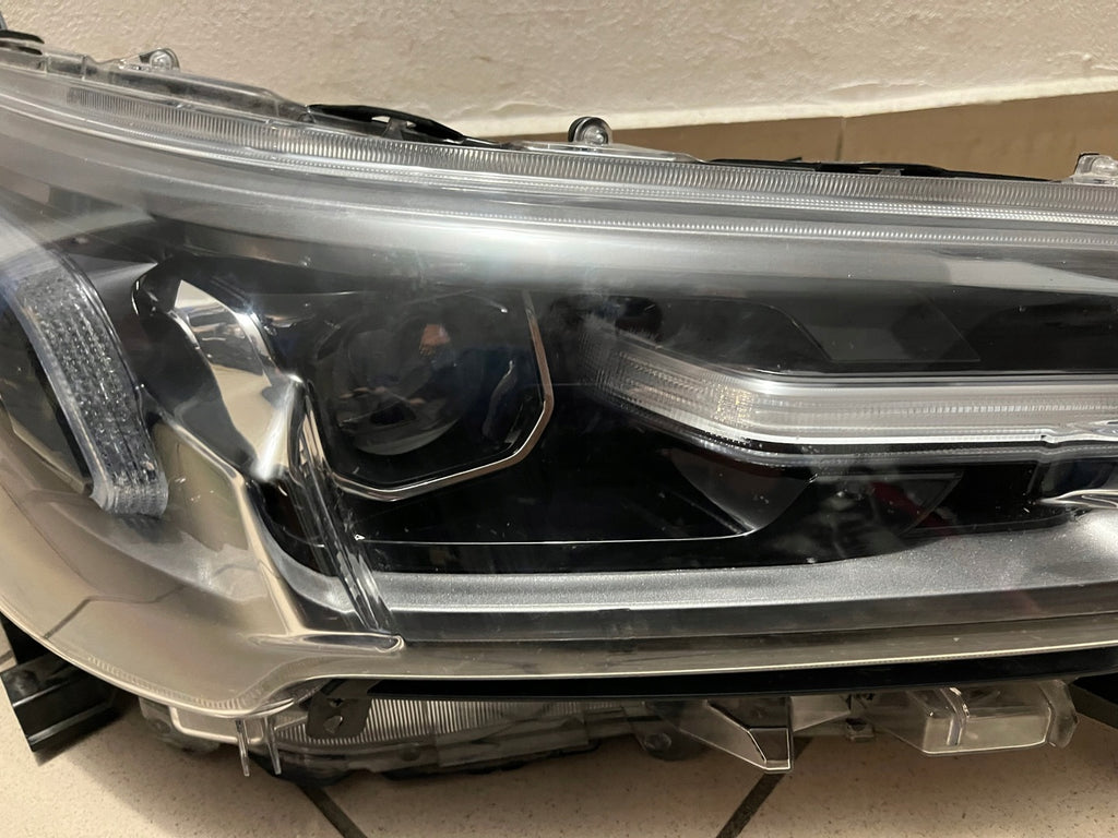 Frontscheinwerfer Toyota Hilux VIII 1EJ-923364 Rechts Scheinwerfer Headlight