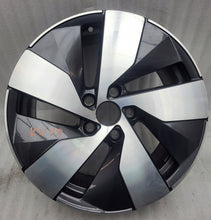 Laden Sie das Bild in den Galerie-Viewer, 1x Alufelge 17 Zoll 7.5" 5x112 41ET Glanz Silber 3J0601025B Mg Passat Rim Wheel FEL6645356467pz