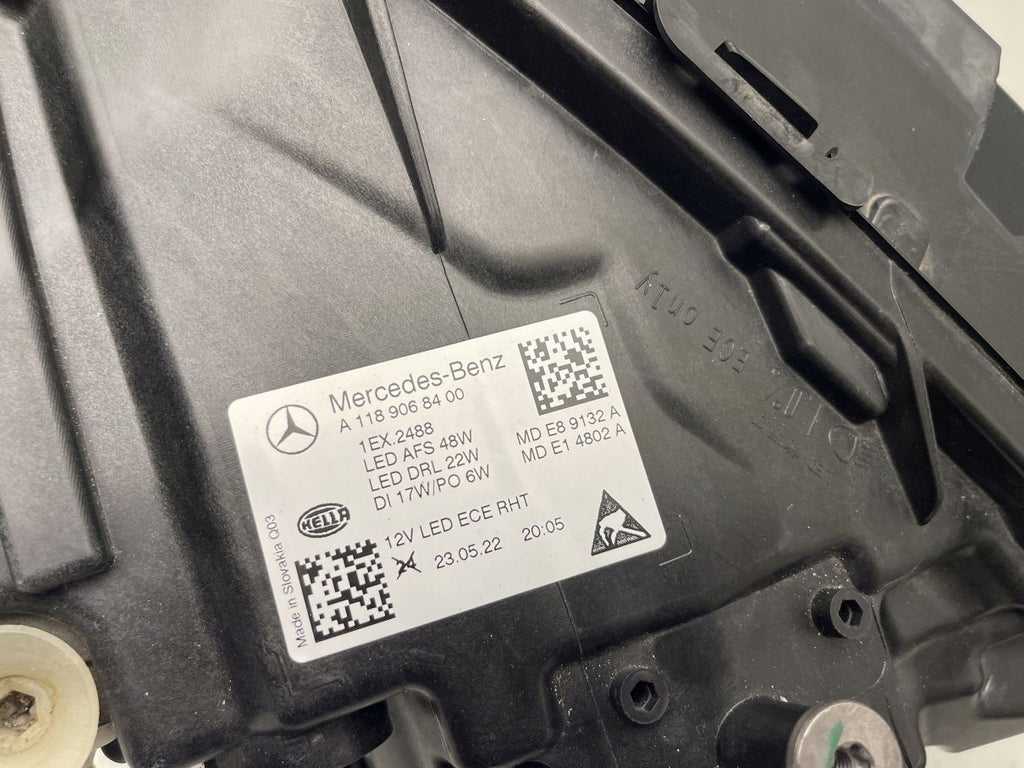 Frontscheinwerfer Mercedes-Benz Cla X118 C118 A1189068400 Rechts Headlight SCH6773325677jr