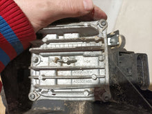 Laden Sie das Bild in den Galerie-Viewer, Frontscheinwerfer Ford W222 Rechts Scheinwerfer Headlight