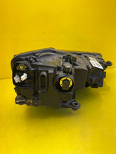 Laden Sie das Bild in den Galerie-Viewer, Frontscheinwerfer Skoda Scala 657941015A LED Links Scheinwerfer Headlight SCH3344515869vh