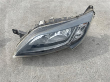 Laden Sie das Bild in den Galerie-Viewer, Frontscheinwerfer Fiat Ducato 1392607080 1392606080 13073295280 LED Ein Satz SCH7674920272sn