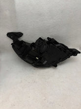 Laden Sie das Bild in den Galerie-Viewer, Frontscheinwerfer Peugeot 208 II 90200109 9833036380 LED Links Headlight SCH9856230464xb