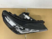 Laden Sie das Bild in den Galerie-Viewer, Frontscheinwerfer BMW X1 5A9A228-02 LED Rechts Scheinwerfer Headlight SCH1799938405kn
