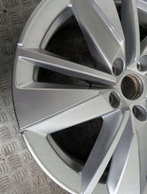 Load image into Gallery viewer, 1x Alufelge 17 Zoll 7.0" 5x112 45ET 57A601025B Skoda Karoq Rim Wheel FEL9666980753ys
