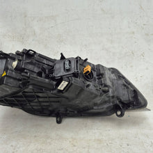 Load image into Gallery viewer, Frontscheinwerfer VW Touareg 7P1941033A Bi-Xenon Ein Stück (Rechts oder Links) SCH7941624044jo