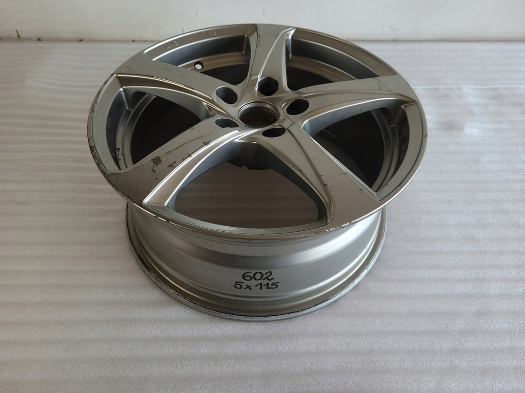 1x Alufelge 17 Zoll 7.5" 5x115 45ET Glanz Silber 0P101 Opel Astra J Zafira C
