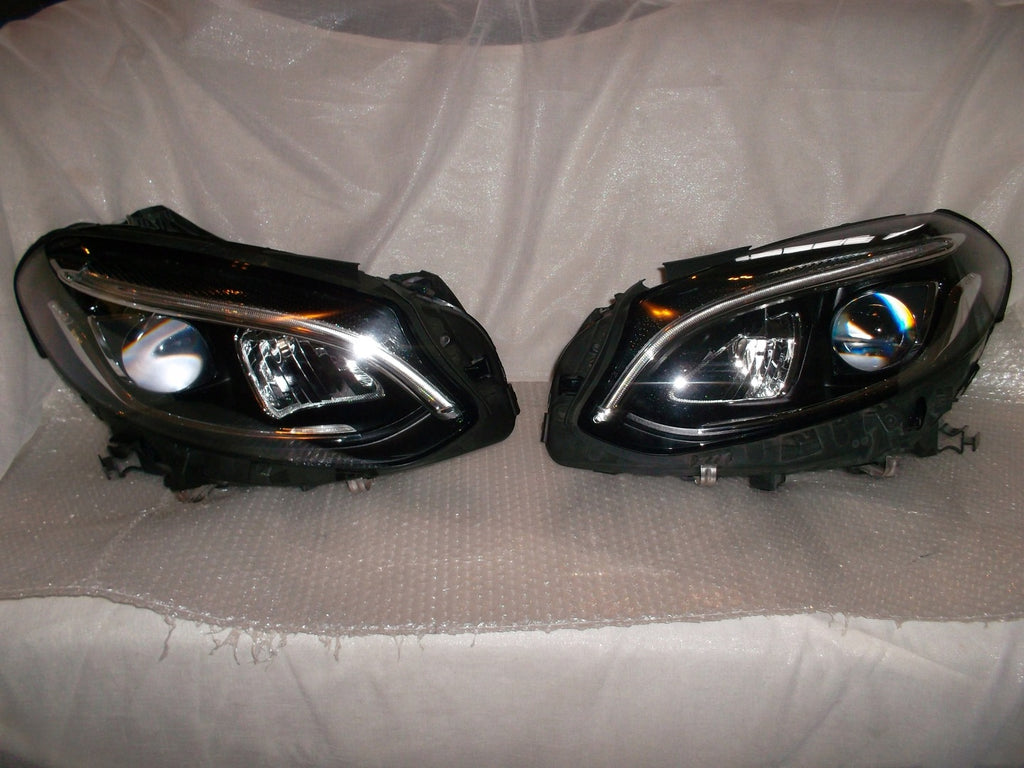 Frontscheinwerfer Mercedes-Benz W246 A2469066201 A2469066101 Rechts oder Links SCH6274739420be