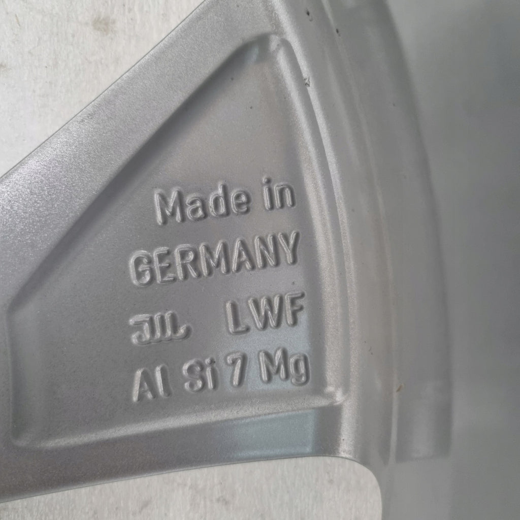 1x Alufelge 18 Zoll 8.0" 5x112 40ET 8W0601025EJ Audi A5 Rim Wheel FEL4049028635ur
