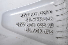 Laden Sie das Bild in den Galerie-Viewer, 1x Alufelge 17 Zoll 6.5&quot; 5x100 40ET Glanz Silber 657601025C Skoda Scala Kamiq