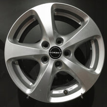 Laden Sie das Bild in den Galerie-Viewer, 4x Alufelge 16 Zoll 7.0" 5x112 40ET Glanz Silber KBA46719 Skoda Octavia Ii FEL9302538129ly