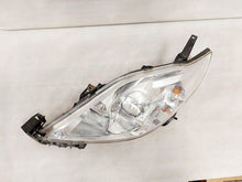 Laden Sie das Bild in den Galerie-Viewer, Frontscheinwerfer Mazda 5 V Links Scheinwerfer Headlight