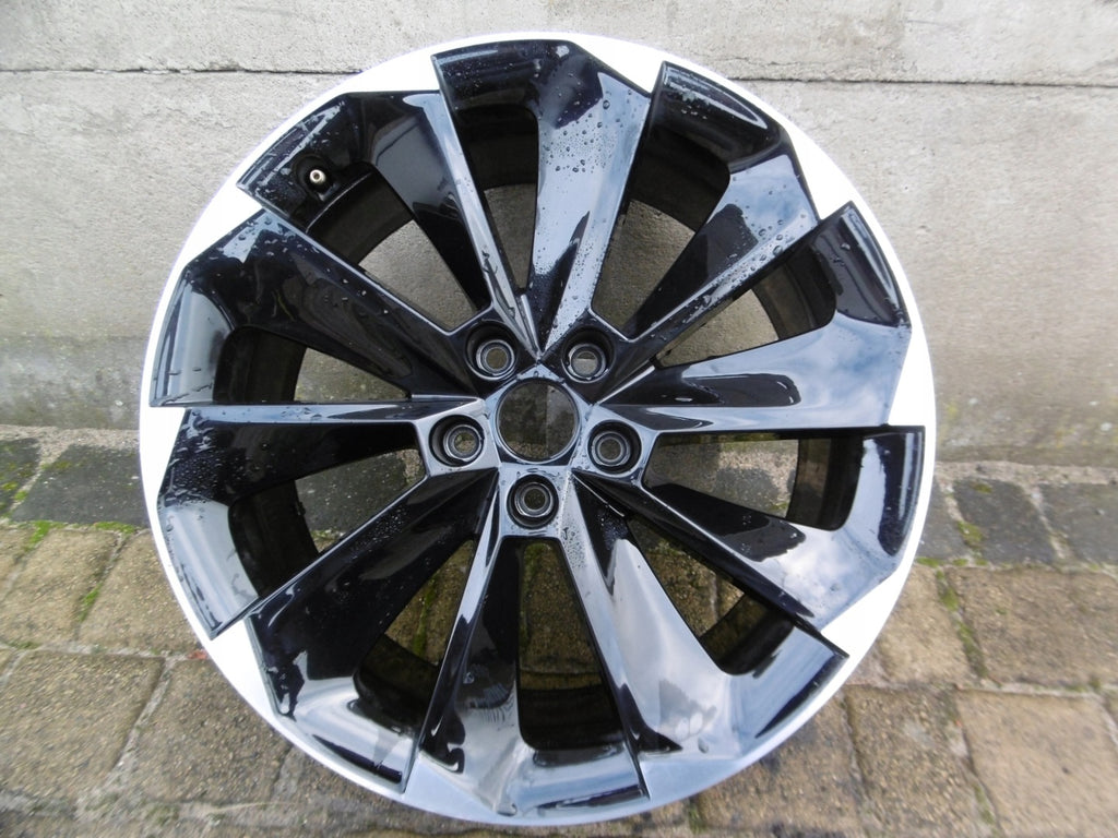 1x Alufelge 19 Zoll 8.0" 5x112 44ET 3V0601025T Skoda Superb Iii Rim Wheel FEL3551677251bz