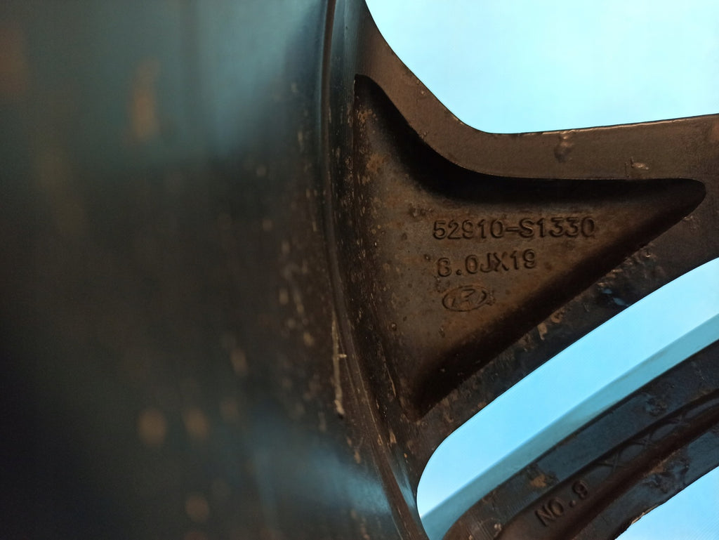 1x Alufelge 19 Zoll 8.0" 5x114.3 51ET 52910S1330 Hyundai Santa Fe Rim Wheel