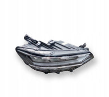 Laden Sie das Bild in den Galerie-Viewer, Frontscheinwerfer VW Passat B8 3G1941036 LED Rechts Scheinwerfer Headlight