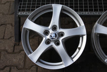 Load image into Gallery viewer, 4x Alufelge 16 Zoll 6.5" 5x112 50ET Glanz Silber KBA48392 Skoda Octavia FEL1445281471yl