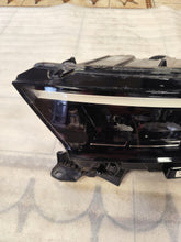 Laden Sie das Bild in den Galerie-Viewer, Frontscheinwerfer Opel Mokka 9847939680 LED Links Scheinwerfer Headlight SCH1240697454lg