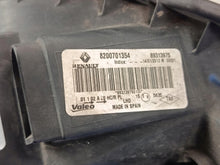 Laden Sie das Bild in den Galerie-Viewer, Frontscheinwerfer Renault Trafic II 8200701354 Links Scheinwerfer Headlight SCH6316281697lw