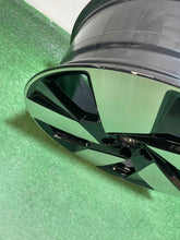 Laden Sie das Bild in den Galerie-Viewer, 1x Alufelge 20 Zoll 5x108 32143630 Volvo Xc40 Rim Wheel FEL4408091544pr