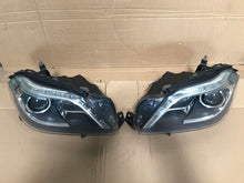 Laden Sie das Bild in den Galerie-Viewer, Frontscheinwerfer Mercedes-Benz X166 A1668203559 Xenon Ein Satz Headlight SCH5726906651ms