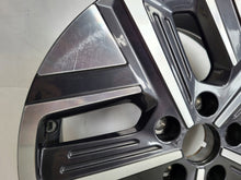 Laden Sie das Bild in den Galerie-Viewer, 1x Alufelge 17 Zoll 7.0&quot; 5x114.3 50ET Glanz 52910-DD100 Hyundai Kona Rim Wheel