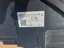 Load image into Gallery viewer, Frontscheinwerfer Dacia Spring 260101001R 260607303R Ein Satz Headlight SCH5360965234yi