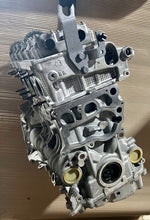 Load image into Gallery viewer, Motor BMW F11 F36 F10 F30 F32 F31 F20 B47D20A 2.0 190PS 36TKm Diesel Unkomplett