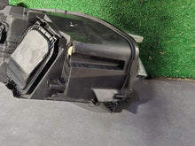 Laden Sie das Bild in den Galerie-Viewer, Frontscheinwerfer Citroën Jumpy 9808567780 Ein Satz Scheinwerfer Headlight