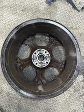 Load image into Gallery viewer, 1x Alufelge 17 Zoll 6.5&quot; 5x108 672044871 Opel Rim Wheel