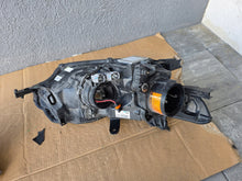 Laden Sie das Bild in den Galerie-Viewer, Frontscheinwerfer Mitsubishi Outlander III Ein Satz Scheinwerfer Headlight