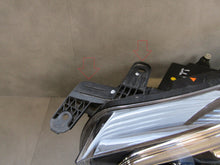 Laden Sie das Bild in den Galerie-Viewer, Frontscheinwerfer Mercedes-Benz A4709060800 LED Links Scheinwerfer Headlight SCH2747895090zf