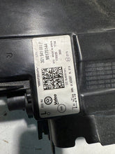 Load image into Gallery viewer, Frontscheinwerfer VW Passat B8 3G1941081P LED Links Scheinwerfer Headlight SCH8984043619ow